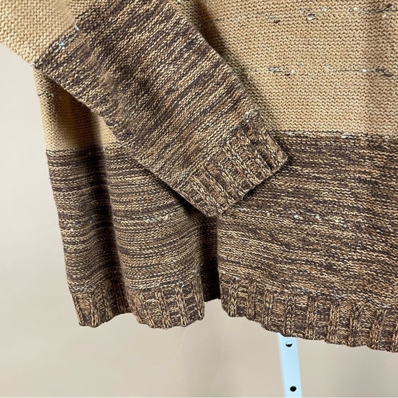 Liz Claiborne Size Medium Neutral Colorblock Stripe Crewneck Sweater Textured - Picture 3 of 6